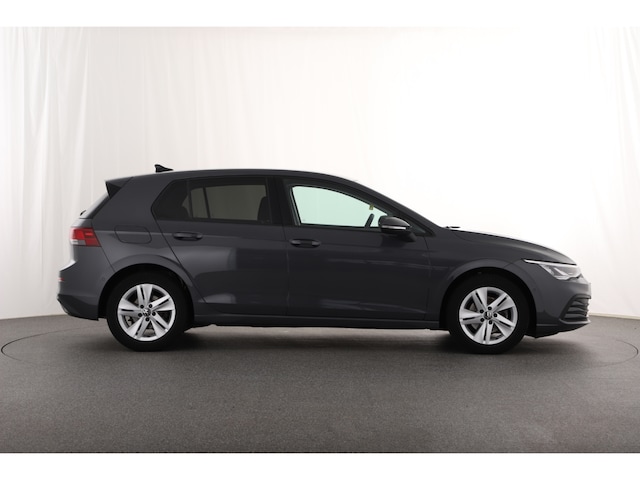 Volkswagen Golf 1.5 eTSI DSG Golf VIII Life Pro