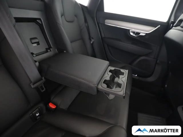 Volvo V90 AWD Dark Plus T6
