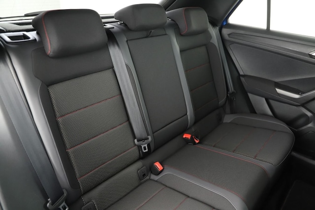 Volkswagen T-Roc 1.5 TSI DSG Sport