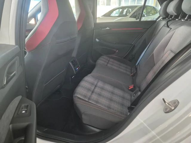 Volkswagen Golf 2.0 TSI GTI