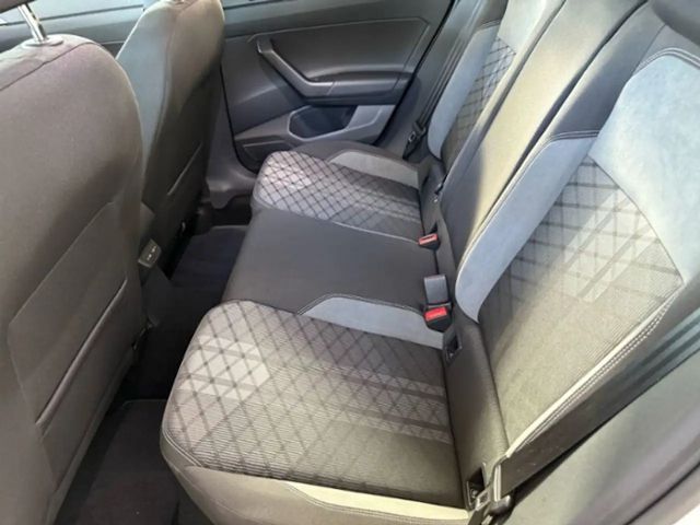 Volkswagen Taigo 1.0 TSI DSG R-Line