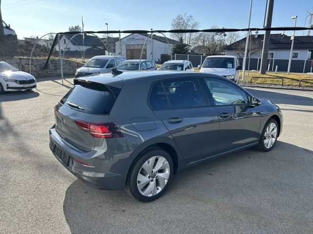 Volkswagen Golf 1.5 TSI Life