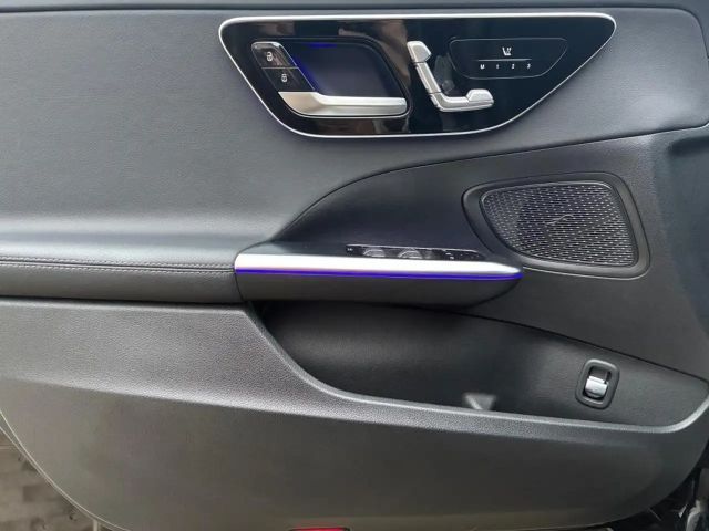 Mercedes-Benz C 200 AMG Line C 200 d Sedan