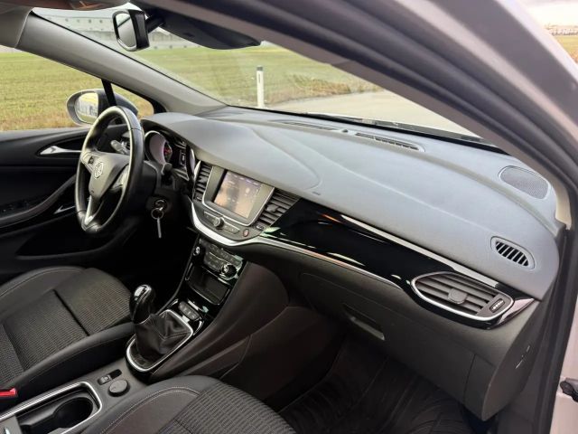 Opel Astra Sports Tourer Turbo