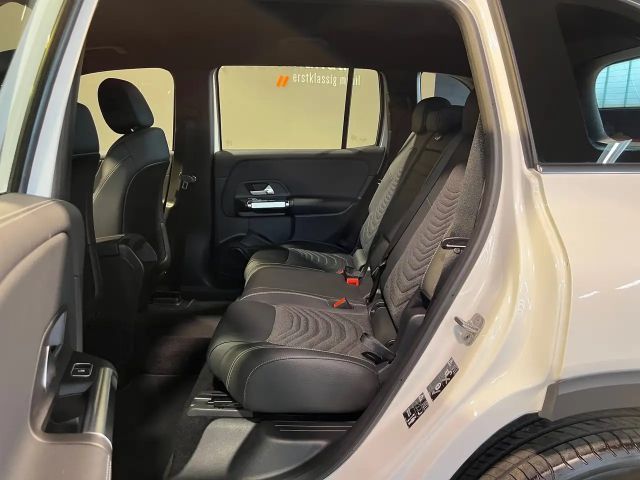 Mercedes-Benz EQB 300 4MATIC Progressive