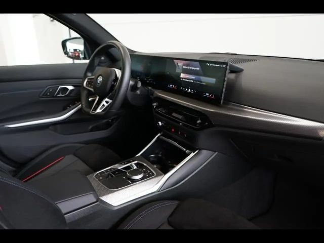 BMW 330 M-Sport Sedan xDrive