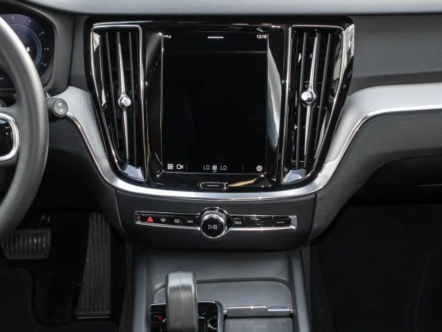 Volvo V60 Cross Country AWD Plus