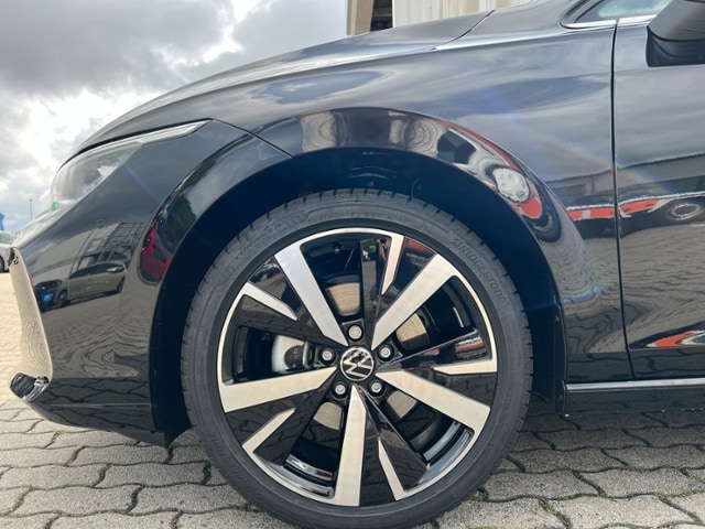 Volkswagen Golf 1.5 TSI Plus e-Golf