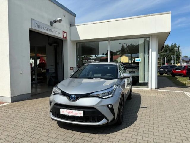 Toyota C-HR Hybride Team D