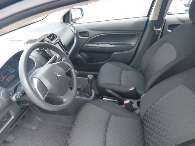 Mitsubishi Space Star Star