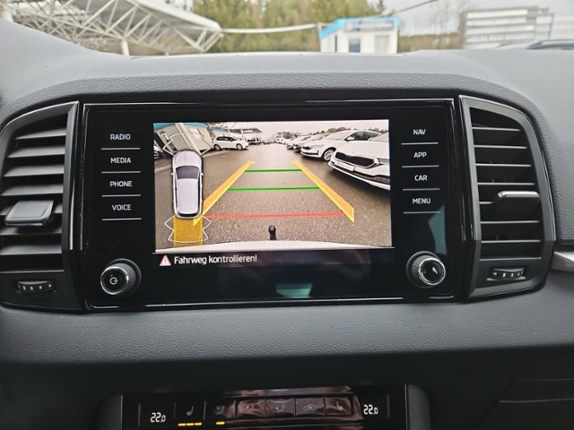 Skoda Karoq 1,5 TSI DSG AHK