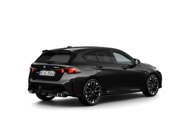 BMW 135 Sedan xDrive