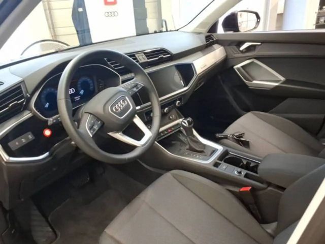 Audi Q3 35 TFSI S-Tronic