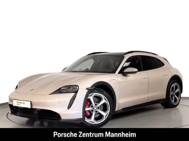 Porsche Taycan 4S Cross Turismo