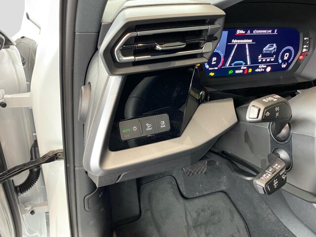 Audi A3 30 TFSI S-Tronic Sportback