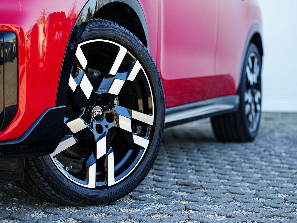 MINI Cooper C Countryman John Cooper Works