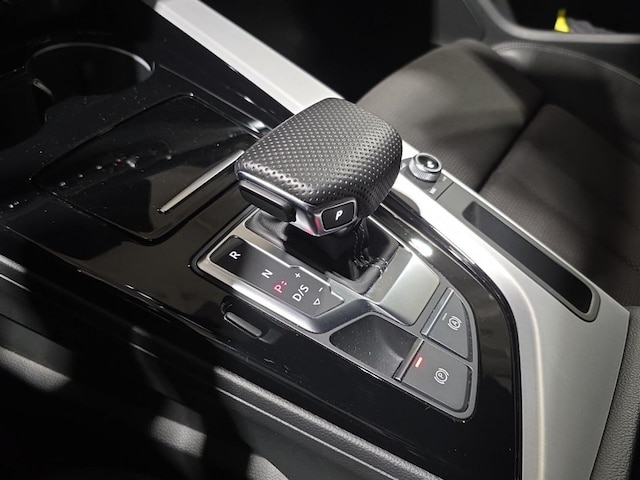 Audi A4 45 TFSI Avant Quattro S-Line S-Tronic