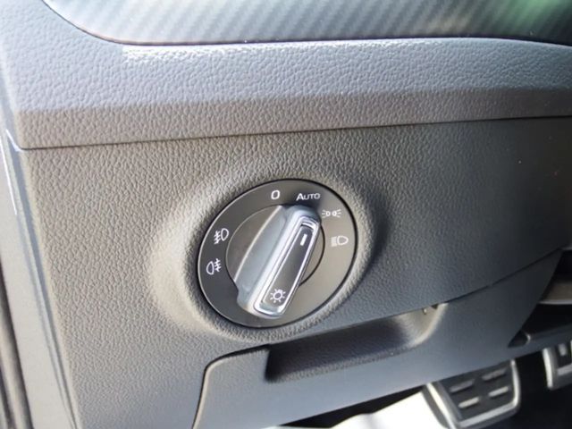 Skoda Superb 2.0 TSI Combi Sportline