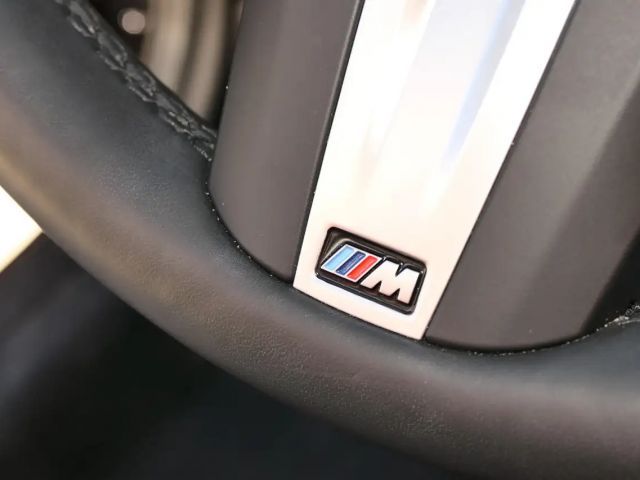 BMW 330 330e M-Sport Touring