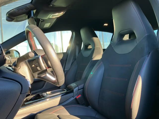 Mercedes-Benz A 180 AMG Line Hatchback