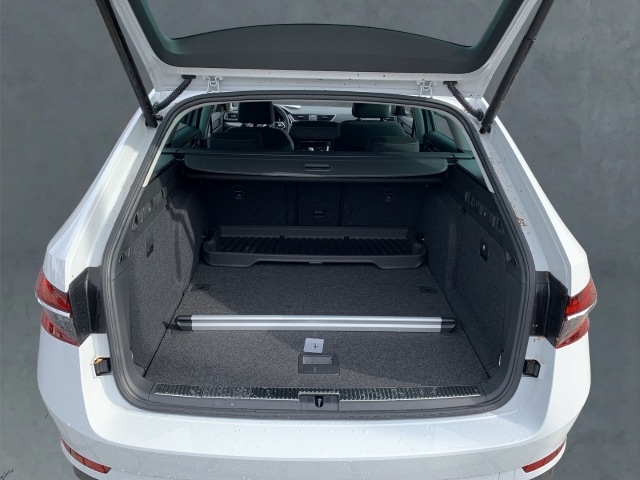 Skoda Superb 2.0 TDI Combi Style Style