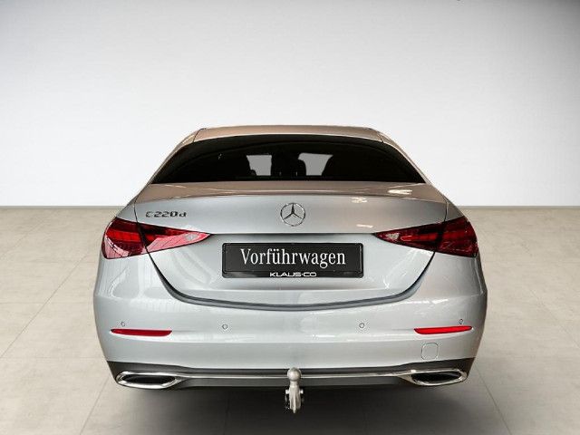 Mercedes-Benz C 220 C 220 d Sedan