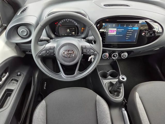 Toyota Aygo X 1.0 VVT-i Business Hatchback