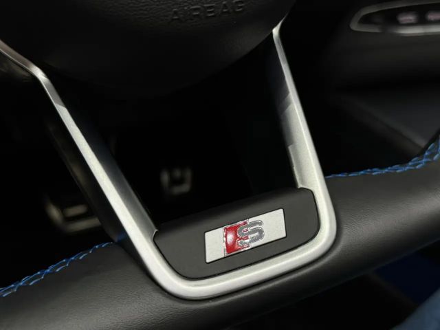 Audi TT 40 TFSI Cabriolet S-Line