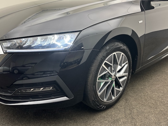 Skoda Octavia 1.5 TSI Ambition Combi