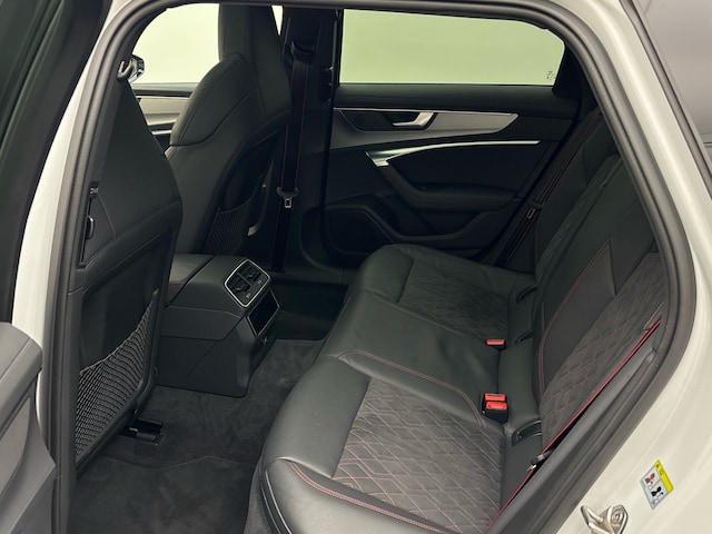 Audi S6 Avant Quattro