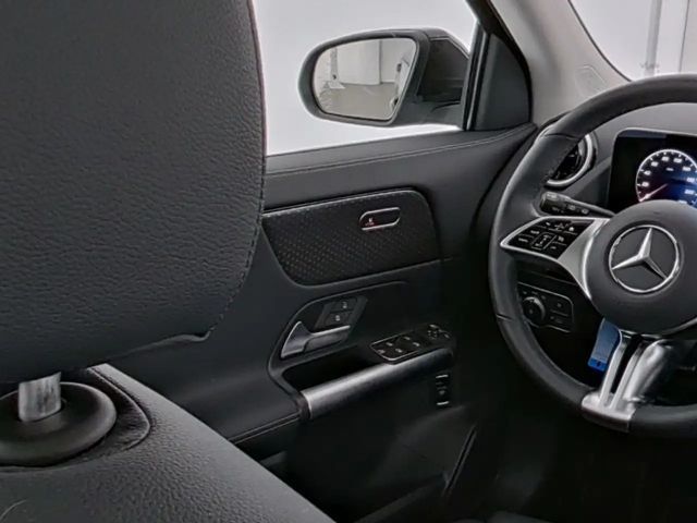 Mercedes-Benz GLA 200 GLA 200 d Progressive