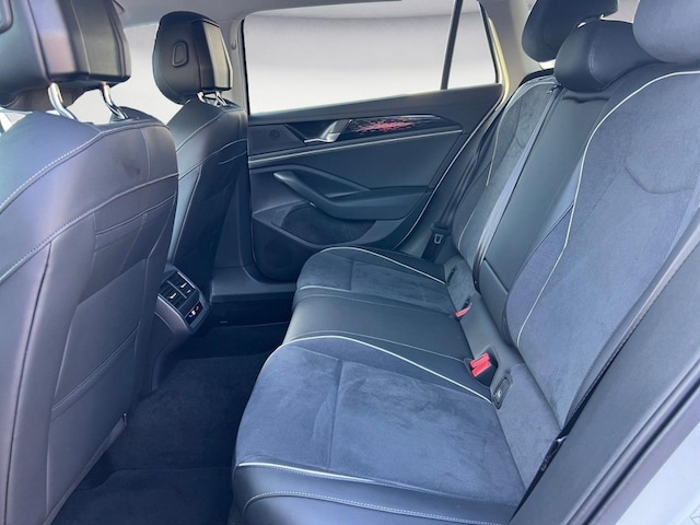 Volkswagen Passat 2.0 TDI Business DSG Variant