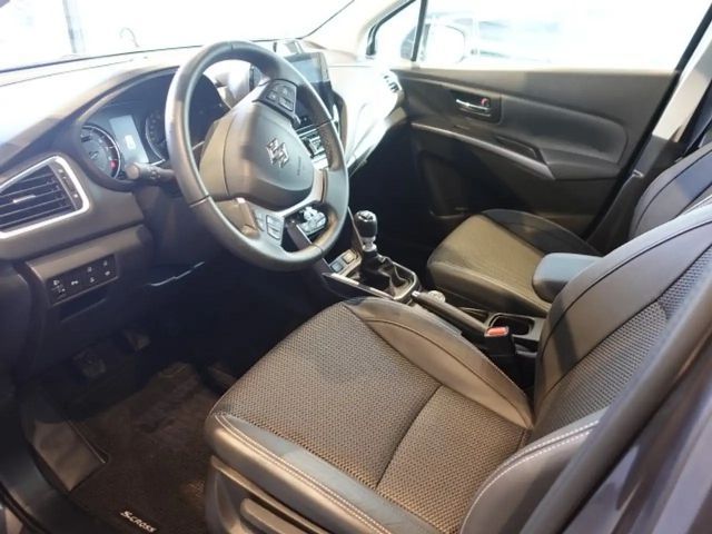 Suzuki S-Cross AllGrip Flash Hybrid