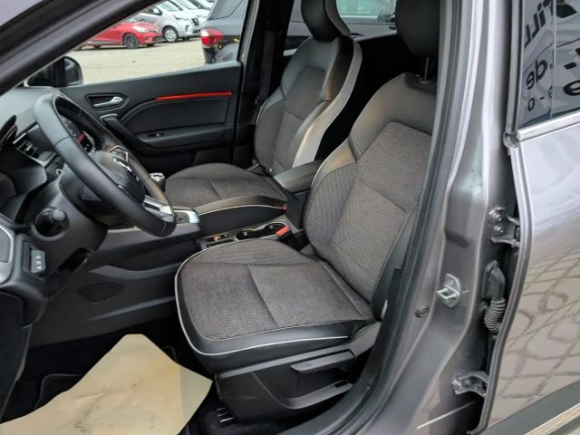 Renault Captur TCe 140 Techno