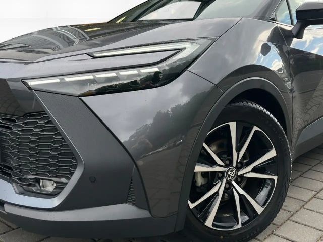 Toyota C-HR Hybride Team D