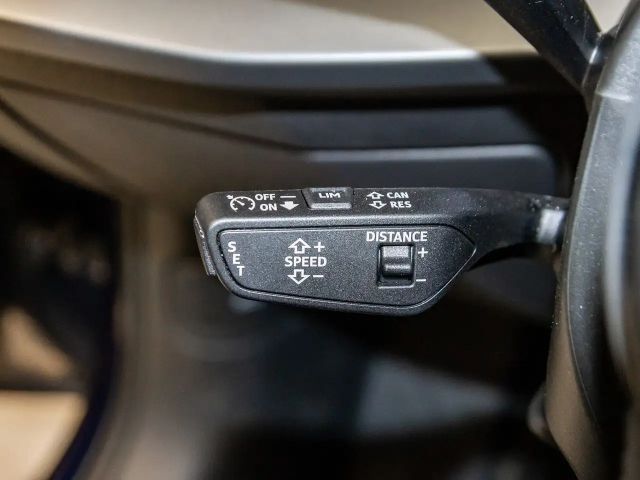 Audi A3 35 TFSI S-Line S-Tronic Sedan