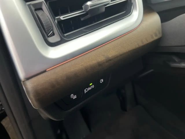 BMW 218 Active Tourer Luxury Line