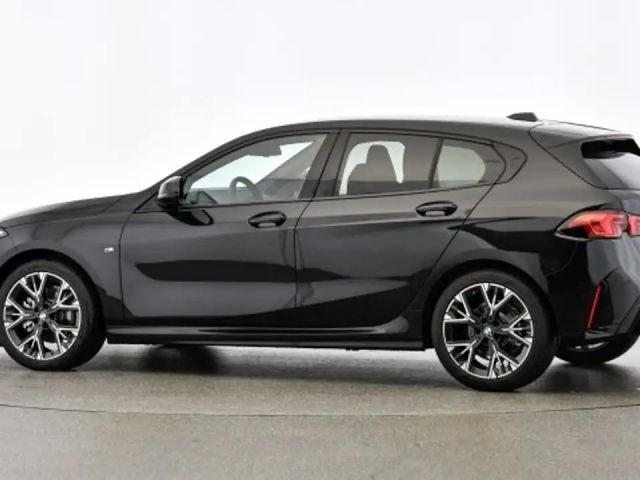 BMW 120 120i 5-deurs Sedan
