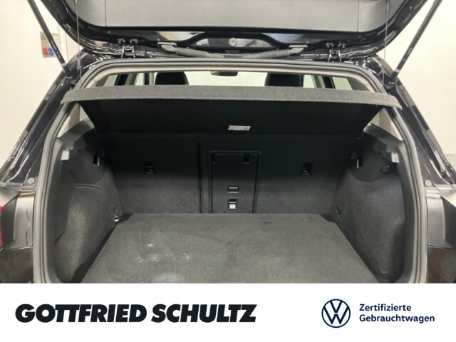 Volkswagen Golf 1.5 TSI Golf VIII Style