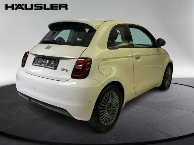 Fiat 500 Neuer 500 Kamera PDC Klimaautomatik Sitzheizung