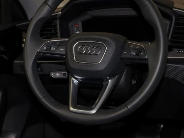 Audi A1 35 TFSI Allstreet