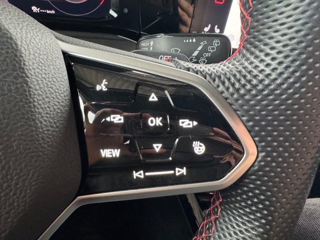 Volkswagen Golf 2.0 TSI DSG Golf VIII