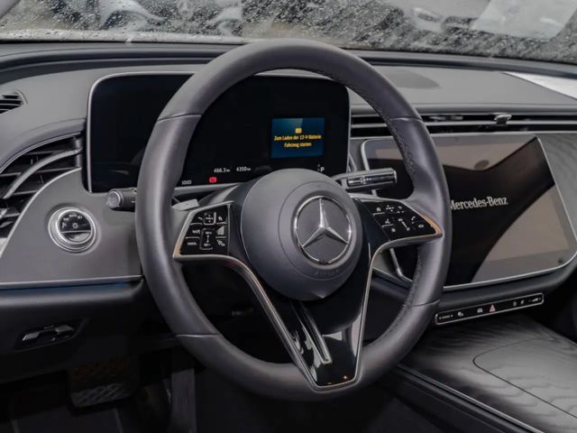 Mercedes-Benz E 200 AVANTGARDE Estate