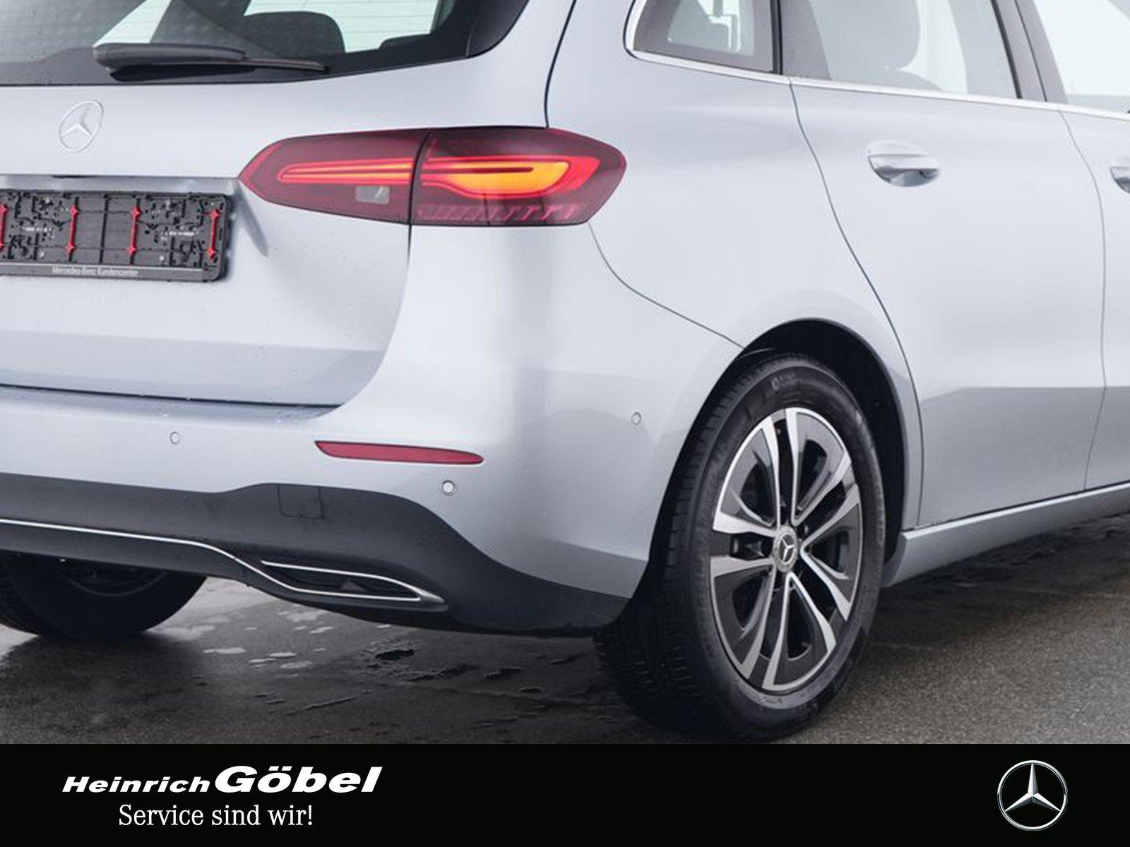 Mercedes-Benz B 200 Progressive Sedan