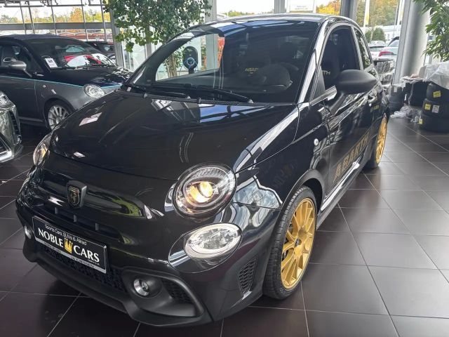 Abarth 695 70th Anniversario