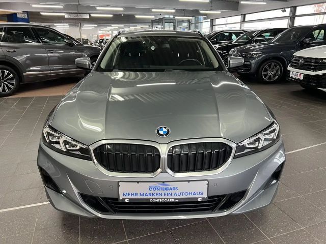 BMW 320 320d Touring xDrive