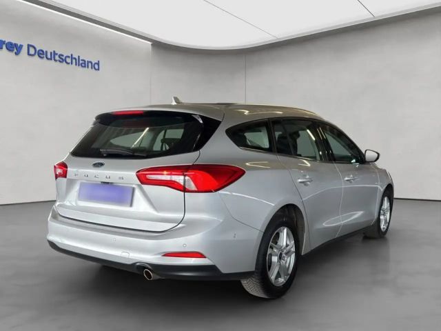 Ford Focus Cool & Connect EcoBoost Wagon