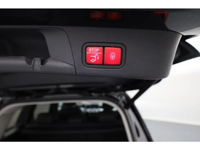 Mercedes-Benz GLB 250 4MATIC Progressive