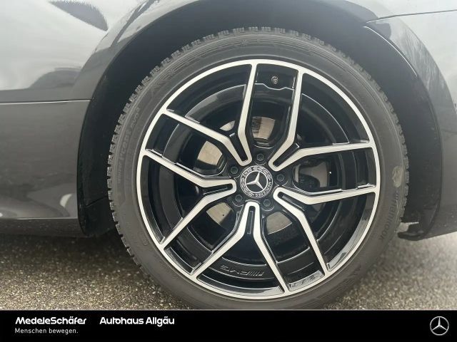 Mercedes-Benz E 200 AMG Line Coupé