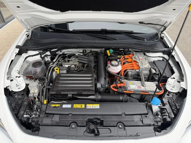 Cupra Leon DSG VZ e-Hybrid